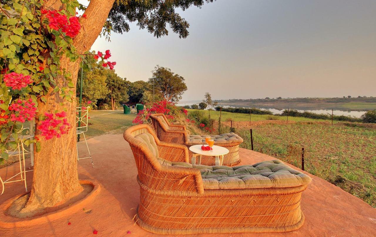 Bhadrawati - A Riverside Safari Lodge Ranthambore Exterior photo